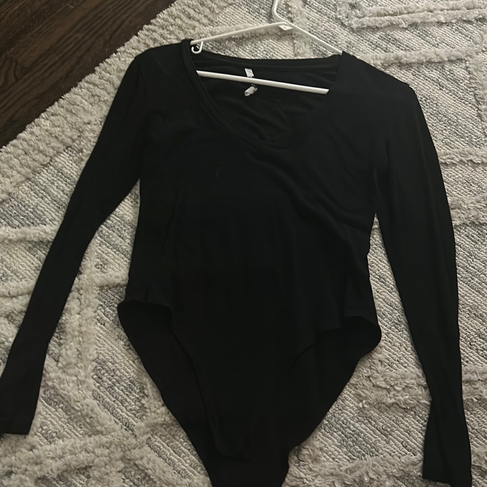 v-neck body suit